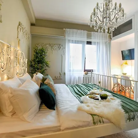 Apartment Cozy Overlooking The Old Town