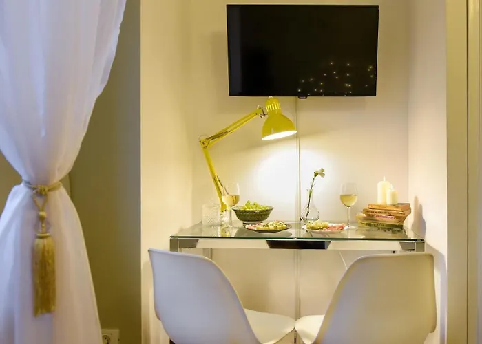 Cozy Overlooking The Old Town Apartman *