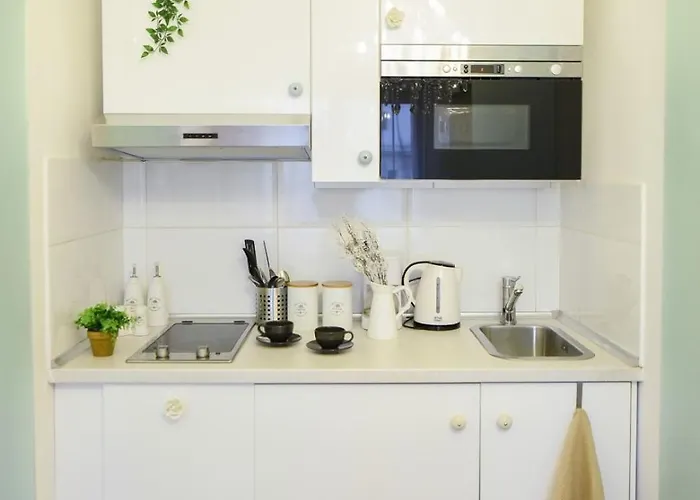 Cozy Overlooking The Old Town *